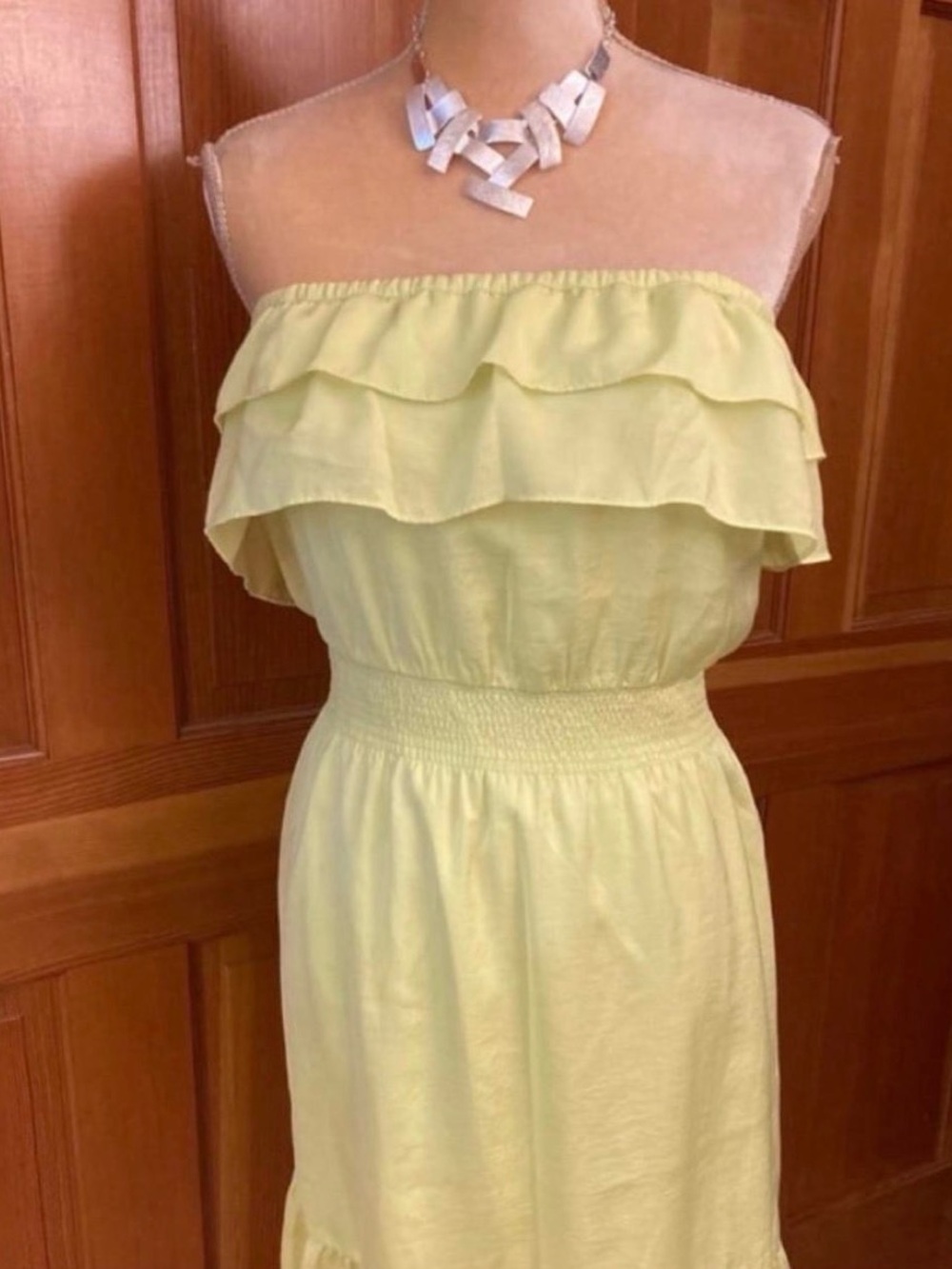 Strapless Ruffle Tier Yellow Sundress - Picture 6 of 9